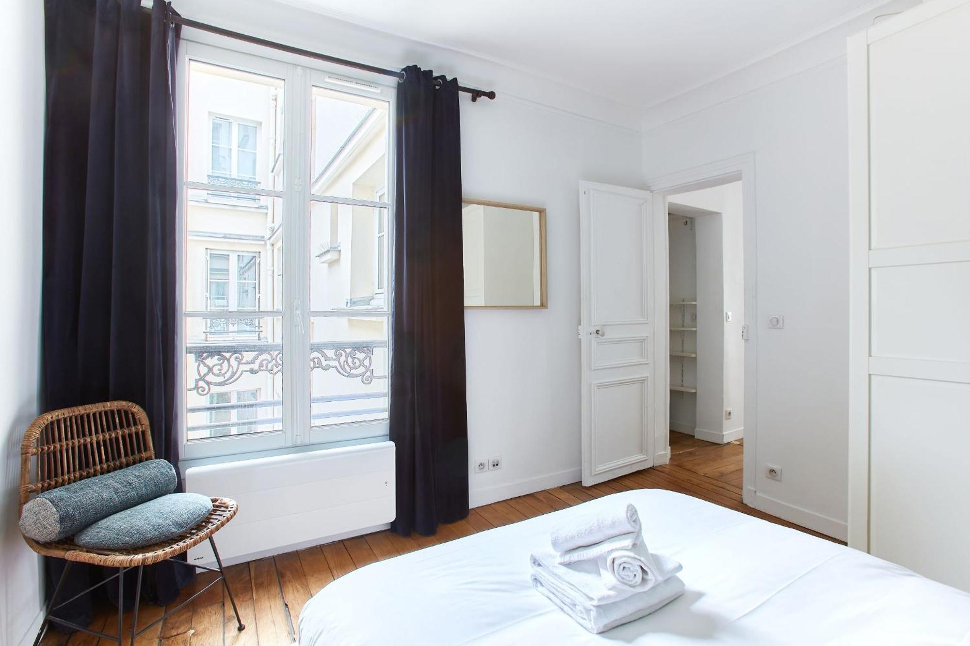 Montmartre & Rue Durantin - 1Br - Cityapartmentstay Paris Bagian luar foto