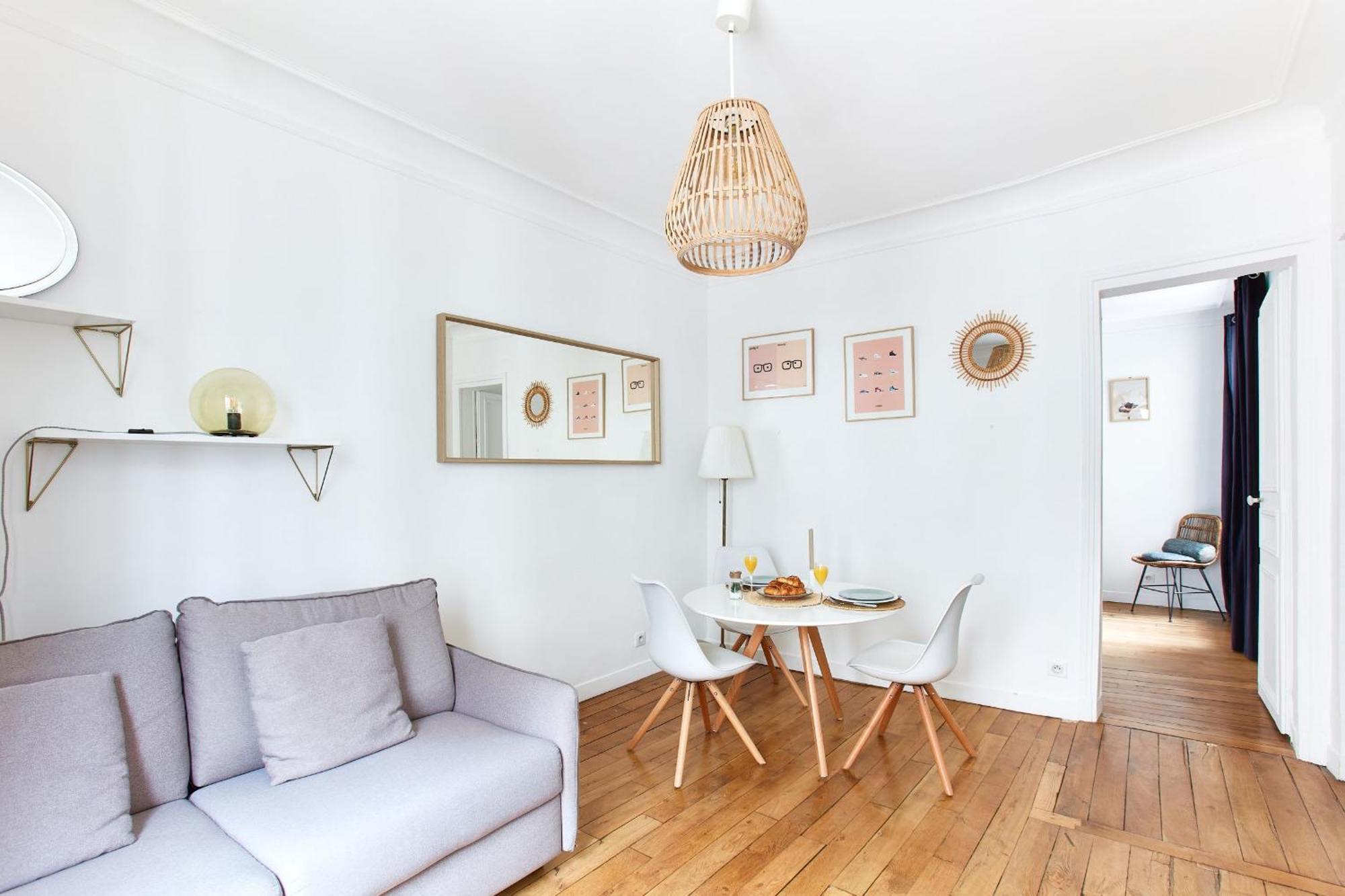Montmartre & Rue Durantin - 1Br - Cityapartmentstay Paris Bagian luar foto